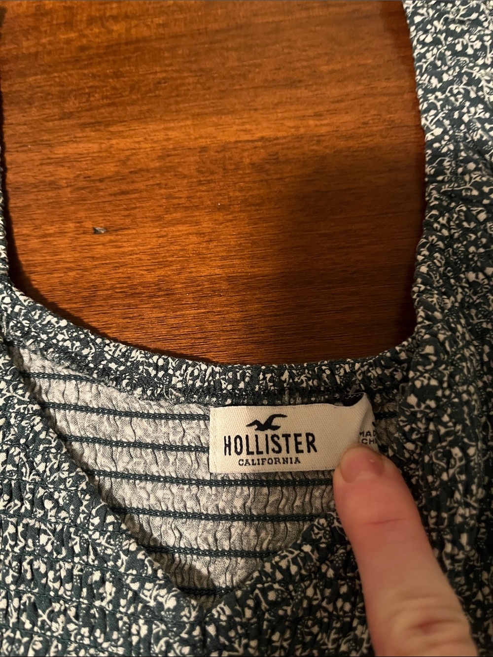 Hollister Navy and White Floral Sleeveless Top